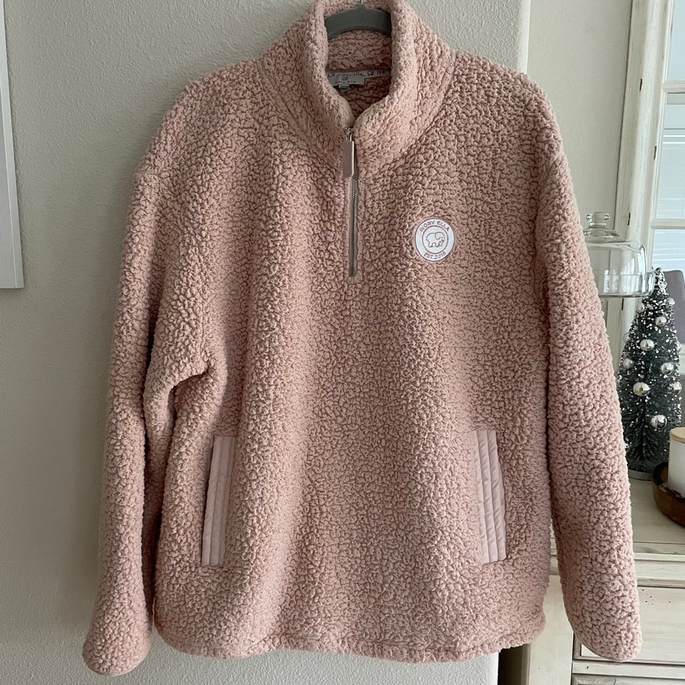Fuzzy sweater - Picture 1 of 3